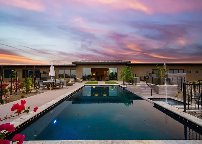 Holiday home Paradise Canyon-private Event Venue-estate 1&3 *