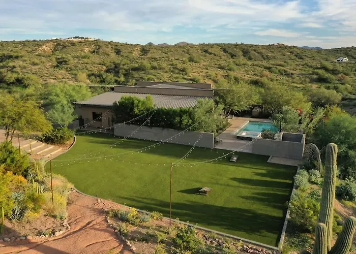 Paradise Canyon-private Event Venue-estate 1&3 Holiday home