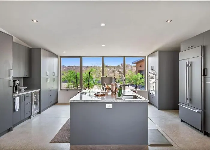 Paradise Canyon-private Event Venue-estate 1&3