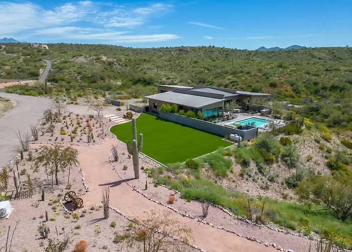 Paradise Canyon-private Event Venue-estate 1&3 *