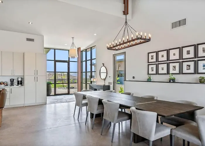 Holiday home Paradise Canyon-private Event Venue-estate 1&3 Fort McDowell
